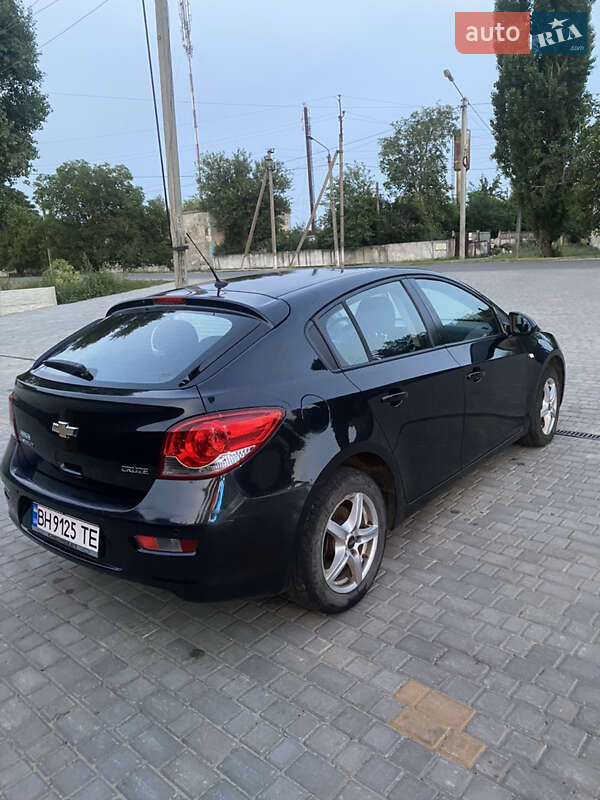 Хэтчбек Chevrolet Cruze 2012 в Раздельной