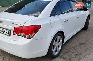 Седан Chevrolet Cruze 2011 в 