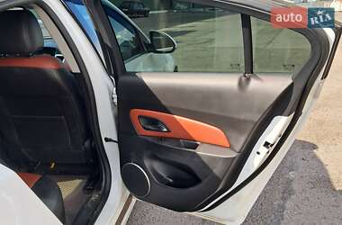 Седан Chevrolet Cruze 2011 в 