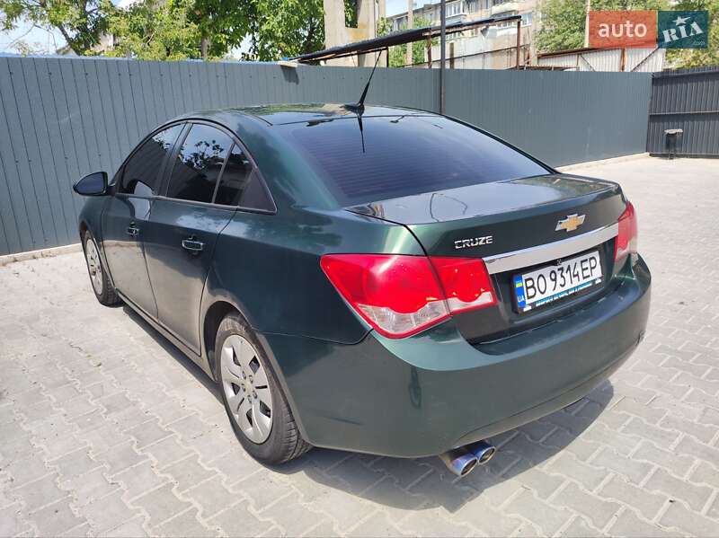 Седан Chevrolet Cruze 2013 в Тернополе