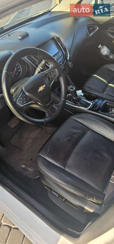 Седан Chevrolet Cruze 2016 в Новомосковську