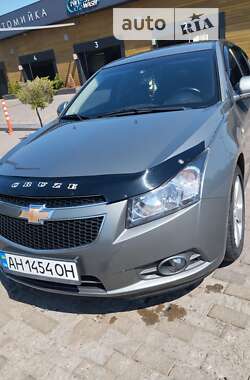 Седан Chevrolet Cruze 2011 в Краматорську