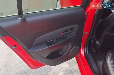 Седан Chevrolet Cruze 2014 в 