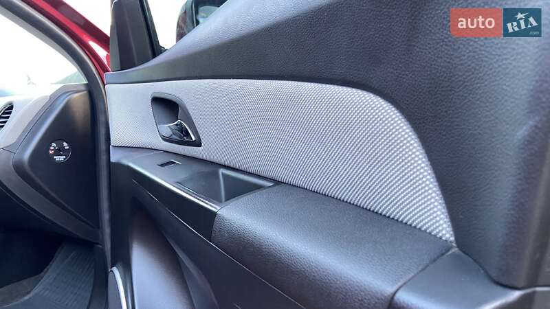 Седан Chevrolet Cruze 2011 в Кропивницком