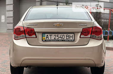 Седан Chevrolet Cruze 2011 в Ивано-Франковске