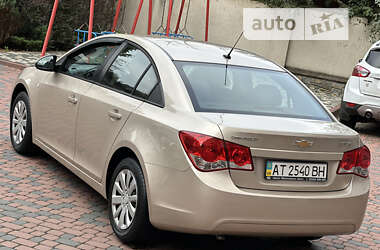 Седан Chevrolet Cruze 2011 в Ивано-Франковске