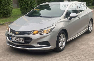 Седан Chevrolet Cruze 2016 в Ровно