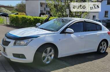 Хэтчбек Chevrolet Cruze 2011 в Запорожье