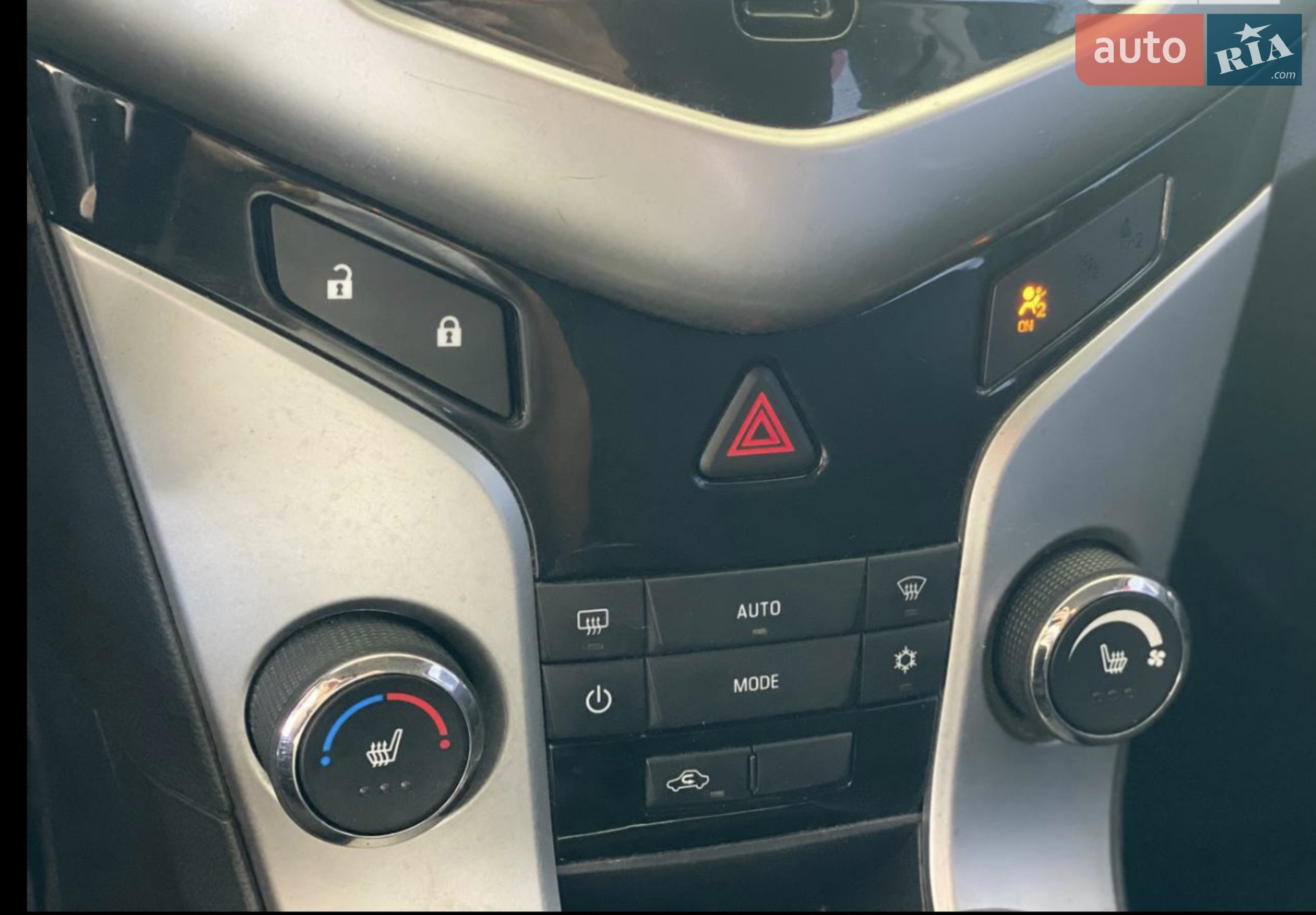 2012 Chevrolet Cruze - мініатюра 19