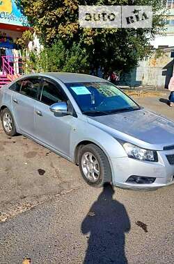 Седан Chevrolet Cruze 2010 в Харькове