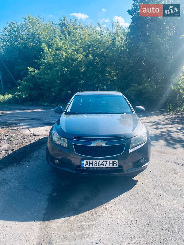 Седан Chevrolet Cruze 2011 в Житомирі