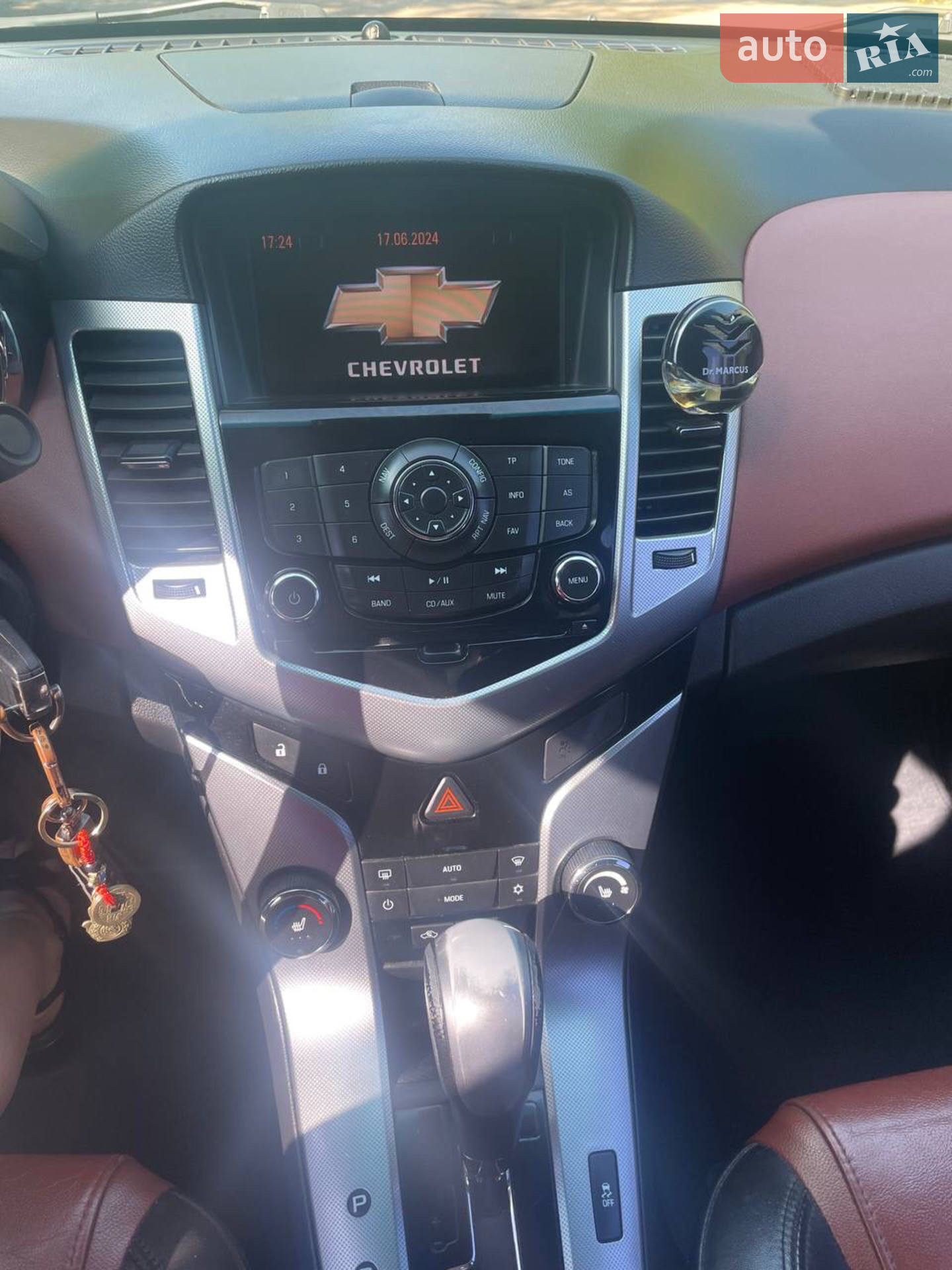 2011 Chevrolet Cruze - мініатюра 26
