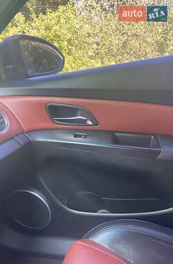 Седан Chevrolet Cruze 2011 в Житомире