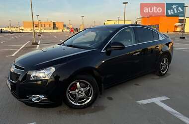 Седан Chevrolet Cruze 2011 в Бориславі