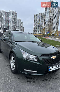 Седан Chevrolet Cruze 2015 в Киеве