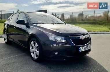 Седан Chevrolet Cruze 2011 в Києві