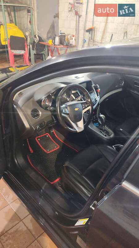 Седан Chevrolet Cruze 2014 в Дніпрі