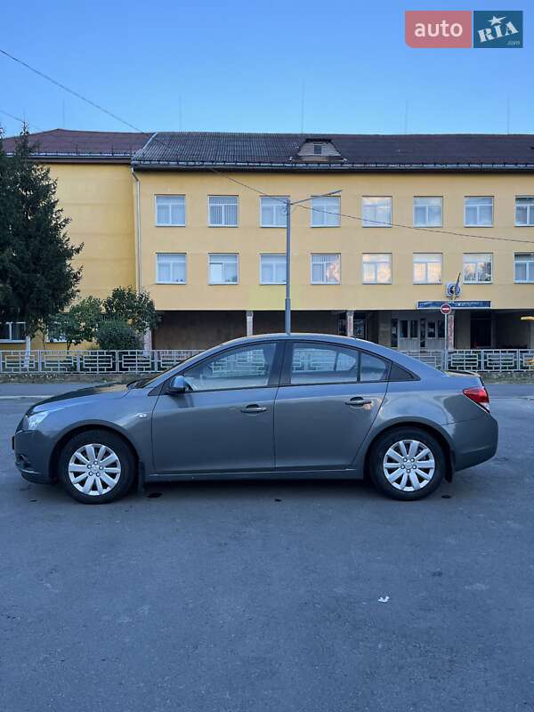 Chevrolet Cruze 2011 Chevrolet Cruze 2011