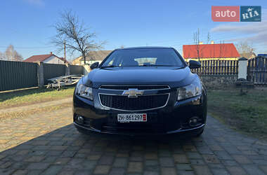 Хэтчбек Chevrolet Cruze 2011 в Яворове