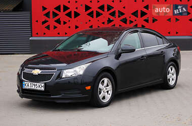 Седан Chevrolet Cruze 2013 в Києві