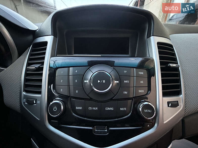 Седан Chevrolet Cruze 2011 в Берегово фото 12 Седан Chevrolet Cruze 2011 в Берегово