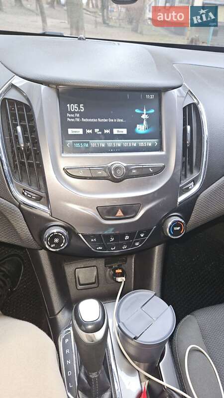 Седан Chevrolet Cruze 2016 в Києві