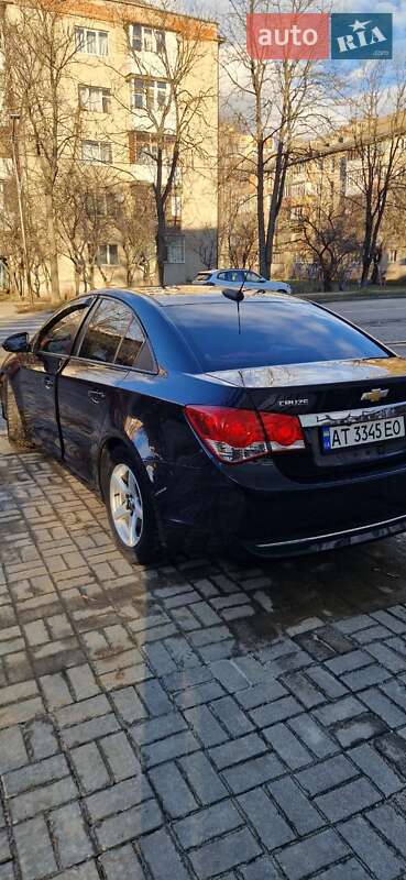 Седан Chevrolet Cruze 2014 в Івано-Франківську
