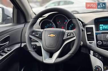 Седан Chevrolet Cruze 2011 в Хмельницком