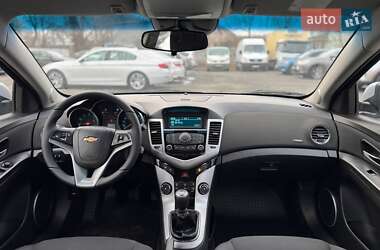 Седан Chevrolet Cruze 2011 в Хмельницком