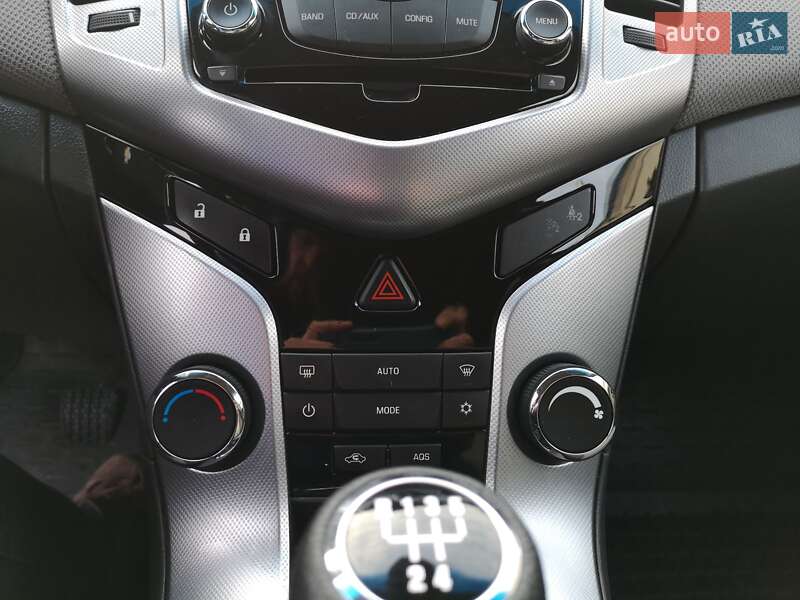 Седан Chevrolet Cruze 2010 в Калуше