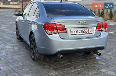 Седан Chevrolet Cruze 2009 в Луцьку