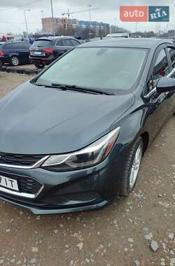 Седан Chevrolet Cruze 2016 в Львове