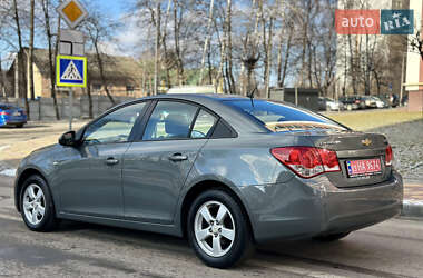 Седан Chevrolet Cruze 2012 в Тернополі