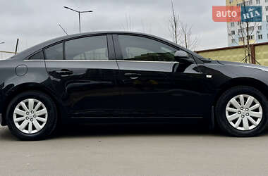 Седан Chevrolet Cruze 2011 в Києві