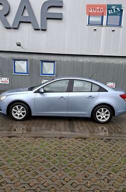 Седан Chevrolet Cruze 2010 в Запоріжжі