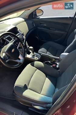 Седан Chevrolet Cruze 2011 в 
