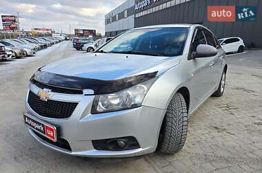 Седан Chevrolet Cruze 2011 в Львове