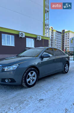 Седан Chevrolet Cruze 2009 в Полтаві