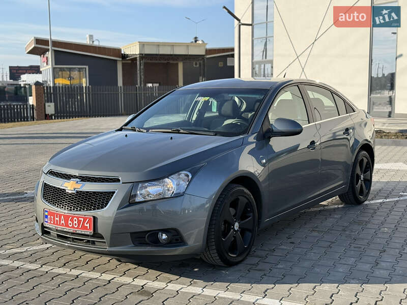 Седан Chevrolet Cruze 2012 в Луцке