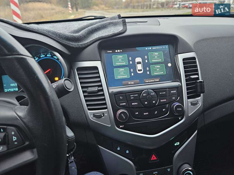 Седан Chevrolet Cruze 2012 в Харькове