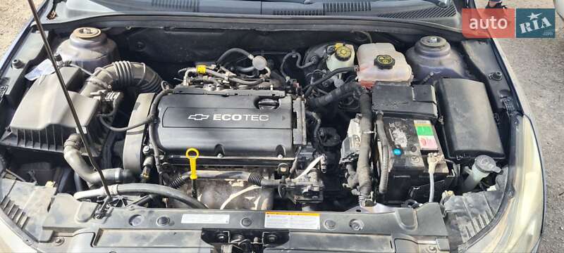 Седан Chevrolet Cruze 2012 в Івано-Франківську