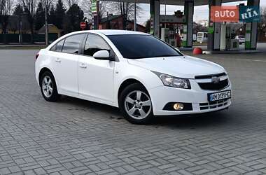 Седан Chevrolet Cruze 2009 в Житомирі