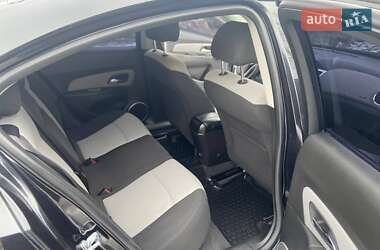 Седан Chevrolet Cruze 2011 в 