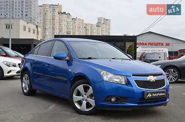 Седан Chevrolet Cruze 2011 в Києві