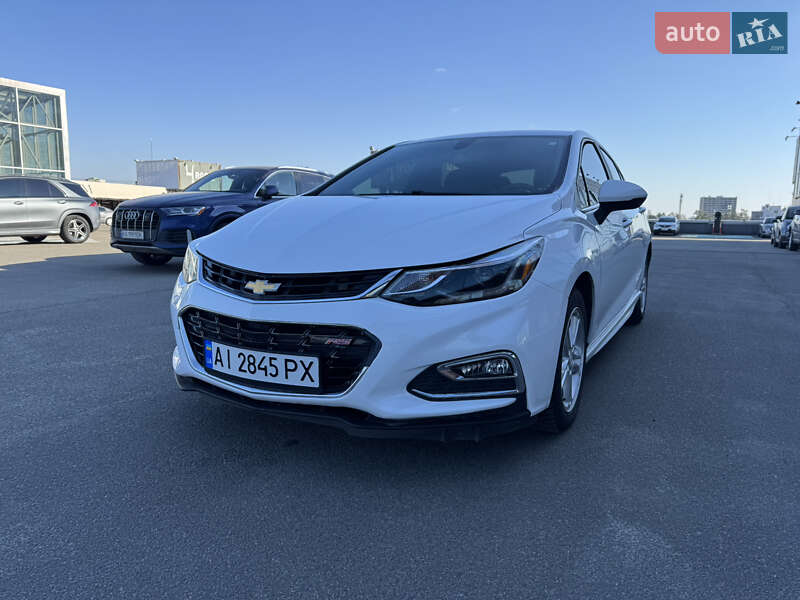 Хэтчбек Chevrolet Cruze 2017 в Софиевской Борщаговке