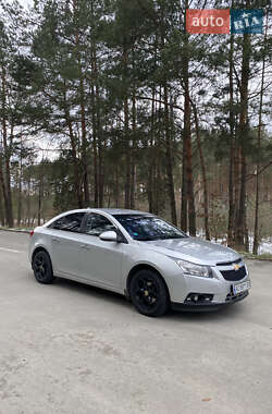 Седан Chevrolet Cruze 2010 в 