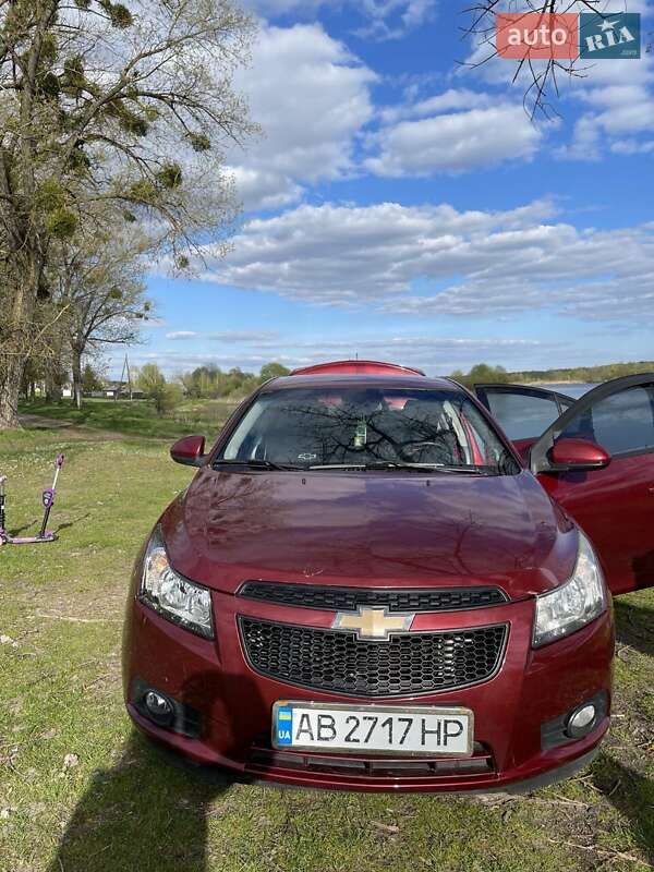 Седан Chevrolet Cruze 2012 в Житомирі
