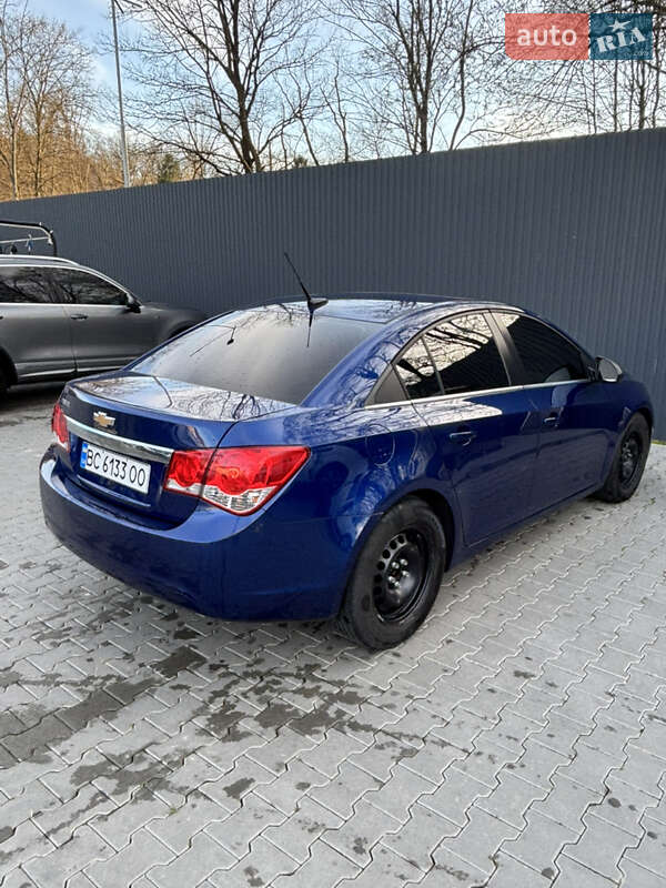 Седан Chevrolet Cruze 2012 в Дрогобичі