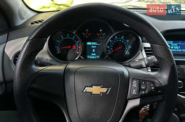 Седан Chevrolet Cruze 2013 в 