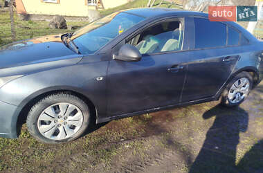 Седан Chevrolet Cruze 2012 в Гощі
